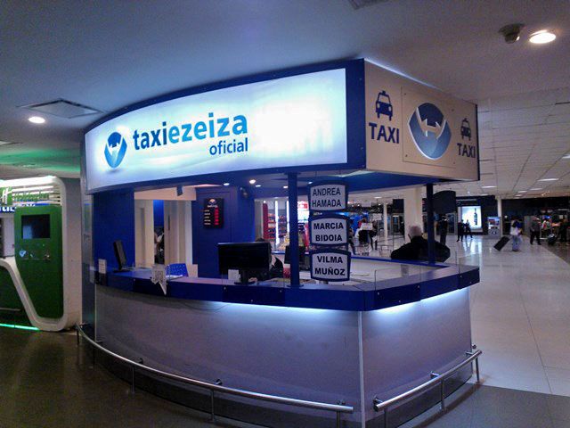 Traslados desde os Aeroportos de Buenos Aires, Taxi Ezeiza 