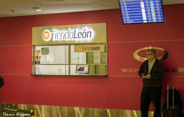 Como viajar desde o Aeroporto de Ezeiza, Tienda León