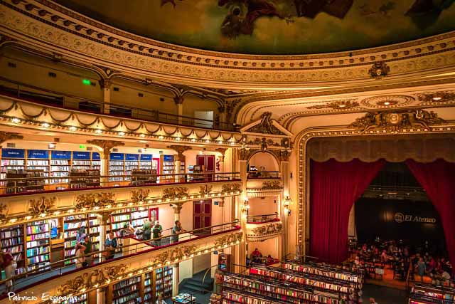 Buenos Aires num dia de chuva, Livraria El Ateneo