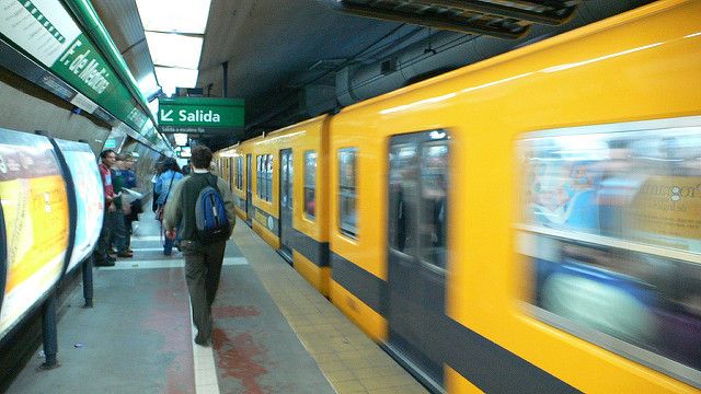 O Metrô de Buenos Aires, Linha D (Foto: Philip Choi)