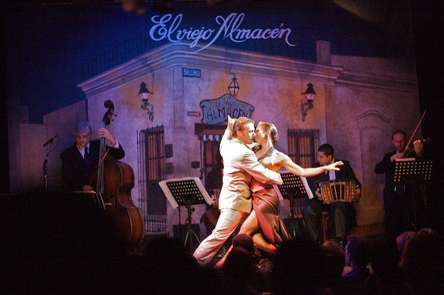 Tango Argentino, El Viejo Almacén